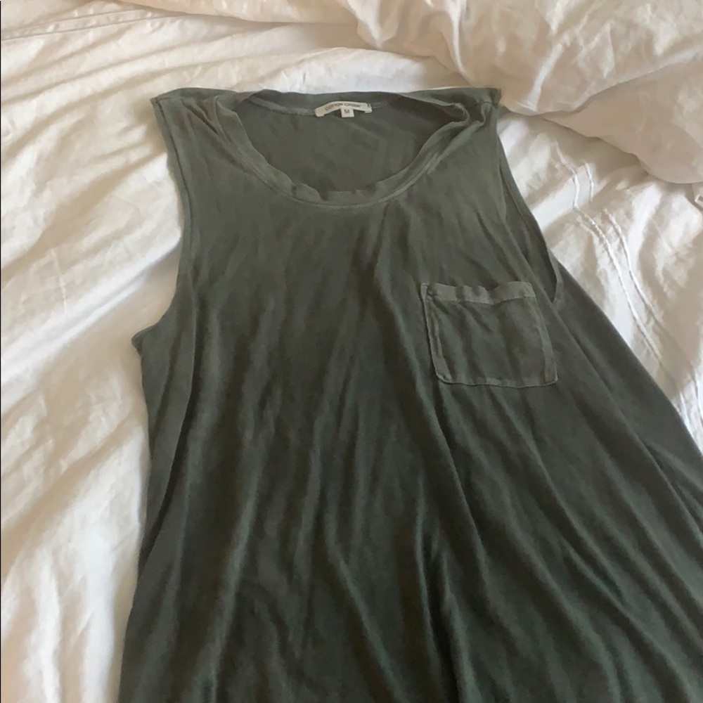 Medium cotton citizen muscle tank